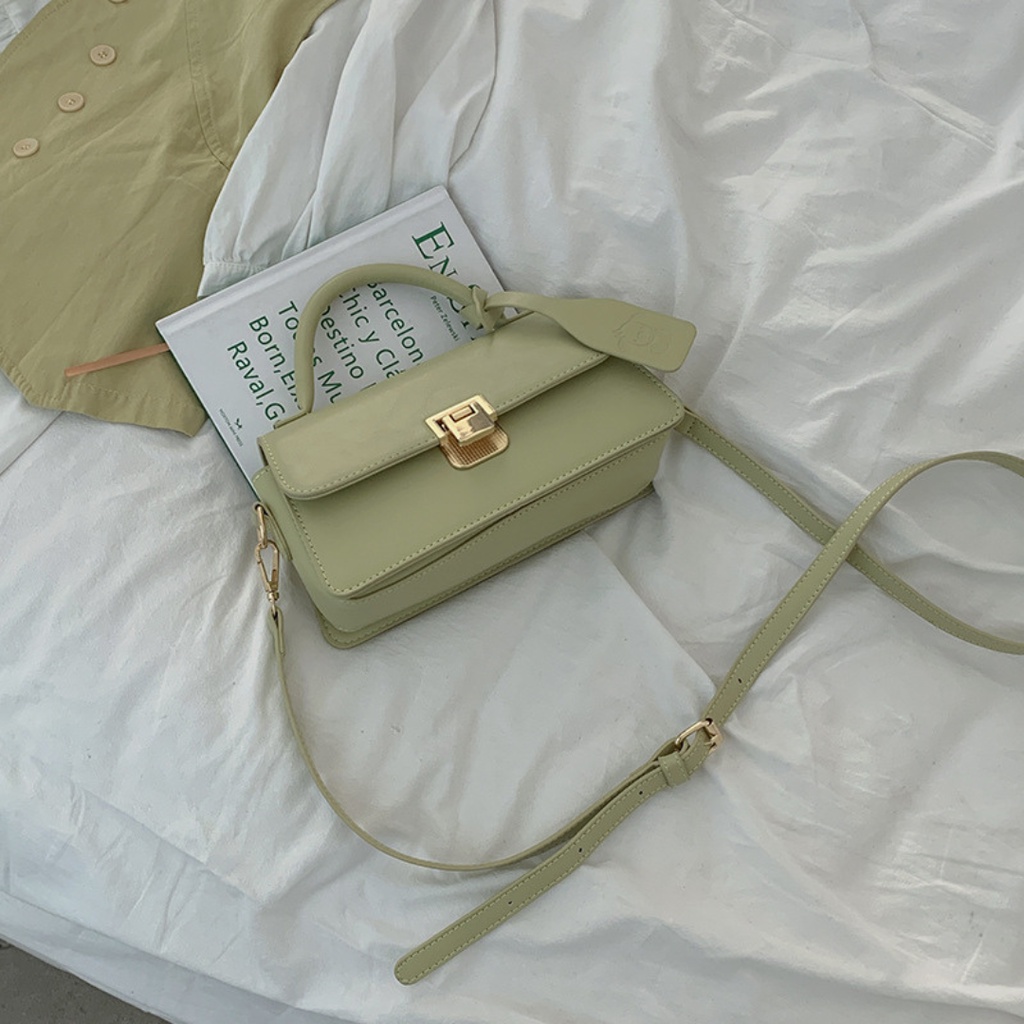 Túi đeo chéo nữ da bóng mềm khóa vuông cao cấp La.orie - La009