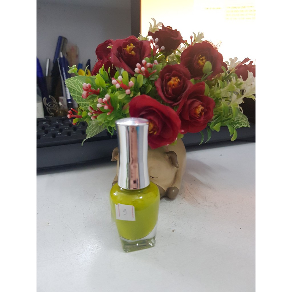 Sơn móng tay chân Bronco Nail Lacquer