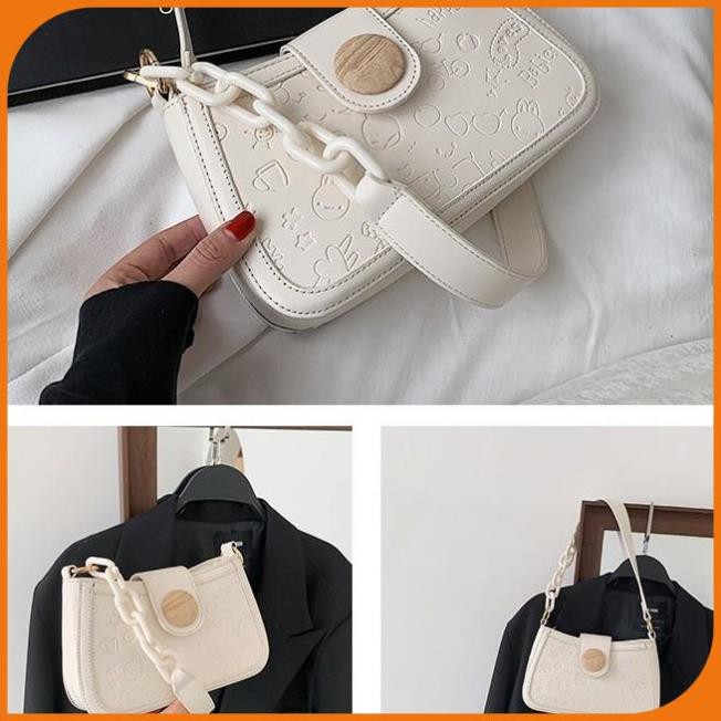 Túi xách kẹp nách họa tiết dập nổi, túi kẹp nách nữ khuy gỗ cao cấp - LAHEE 104.17 | BigBuy360 - bigbuy360.vn