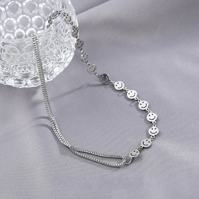 vòng cổ Thép Titan Mặt Hình Mặt Cười Đơn Giản Xinh Xắn