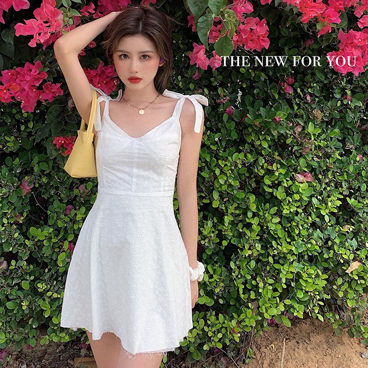 Đầm nữ dáng xòe hai dây mini Emilyshop