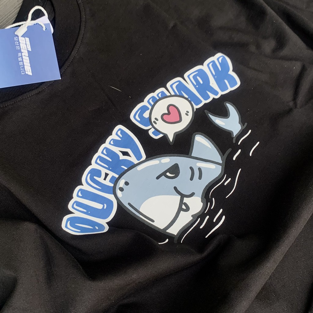 DUCKY SHARK TEE