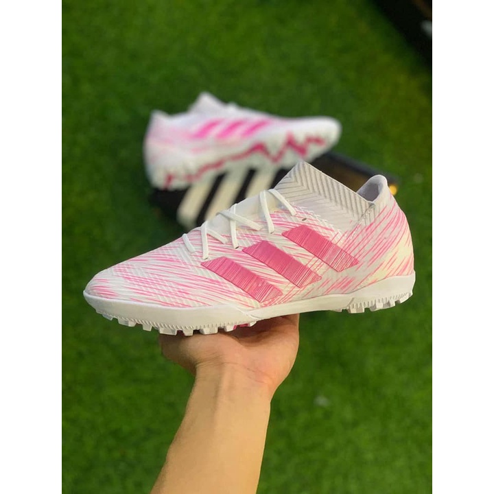Giày Bóng Đá Sân Cỏ Nhân Tạo TQ Nemeziz 18.3 TF Màu Hồng Chống nước tốt, độ bền rất cao