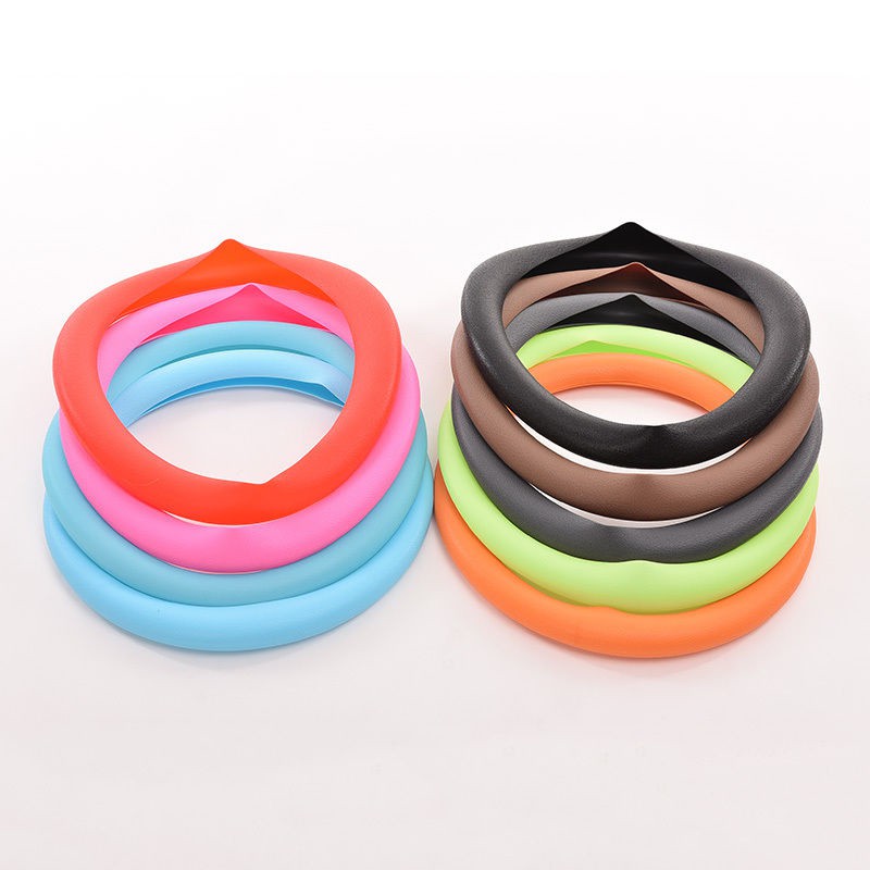 Vỏ bọc vô lăng ô tô chất liệu da silicone nhiều màu tùy chọn