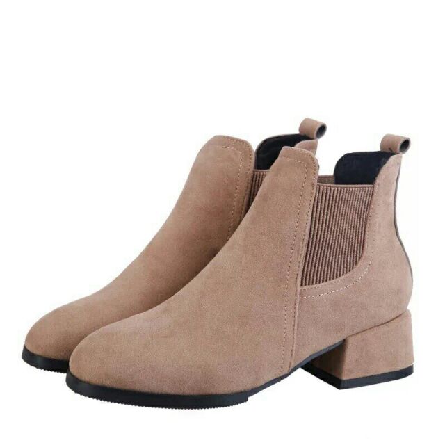 Giầy  boot da lộn!