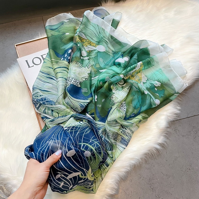 Khăn choàng cổ lụa hình hoa lá size 130x180cm cao cấp