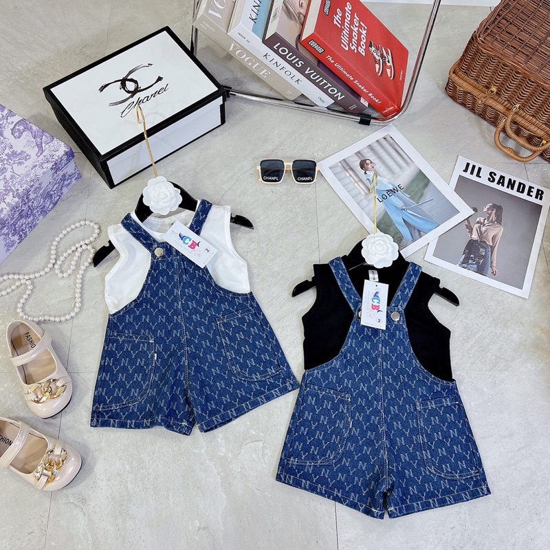 Set NY yếm bò + áo 3 lỗ cho bé gái