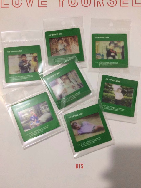 Card trong BTS photo baby trong Season greeting's | BigBuy360 - bigbuy360.vn