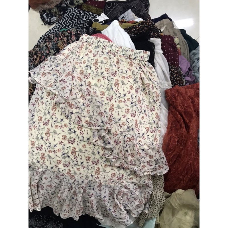 chân váy voan ngày 4/4 | BigBuy360 - bigbuy360.vn