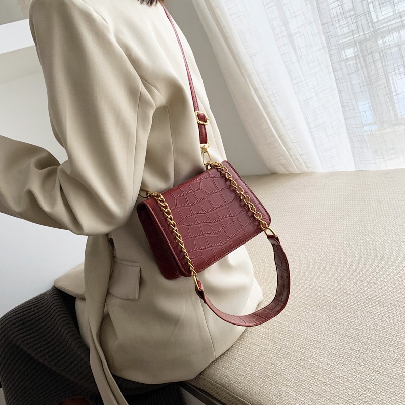 Túi xách nữ đeo chéo LOKADO túi nữ da mềm đi chơi giá rẻ HY011
