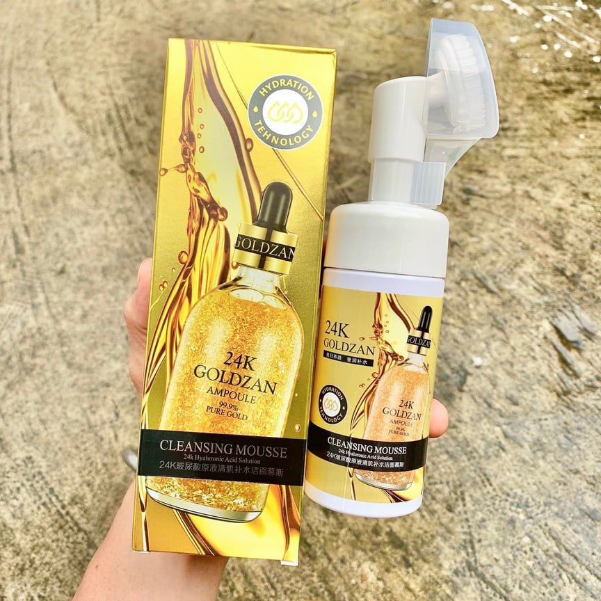 Sữa rửa mặt 24k Goldzan kèm cọ rửa siêu tiện lợi