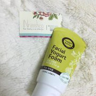 Sữa Rửa Mặt Happy Bath Natural Facial Yogurt Cleansing Foam