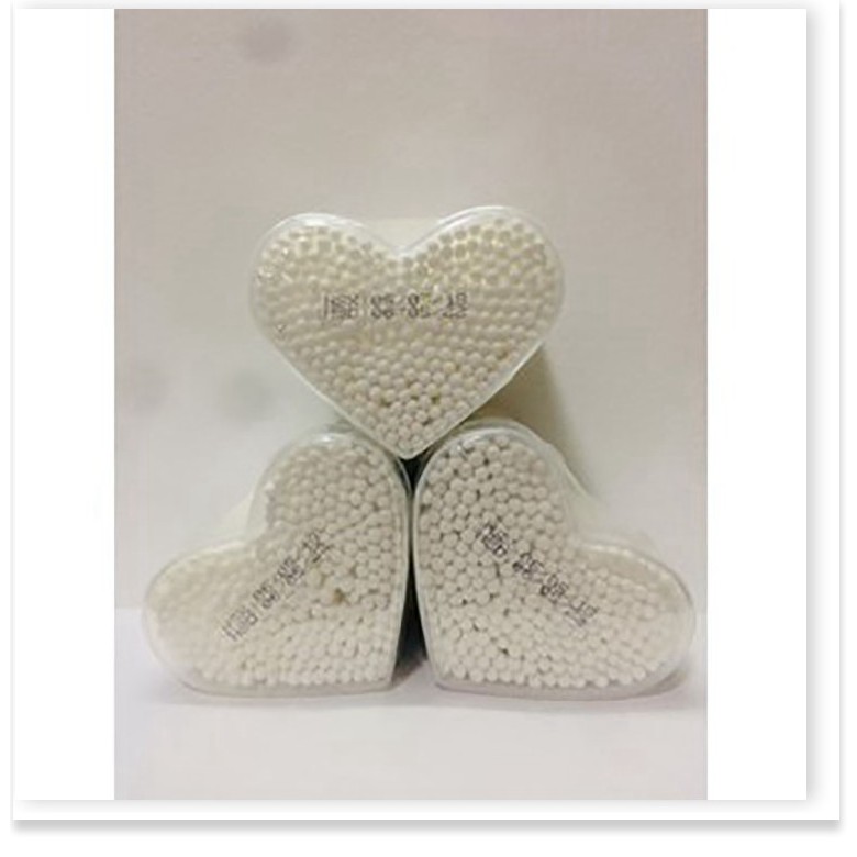 Bông ráy tai trẻ em 🤗MiễnShip🤗 Bông ráy tai trẻ em lõi nhựa hello hộp trái tim 240 que chất liệu cotton