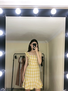 Váy 2 dây kẻ