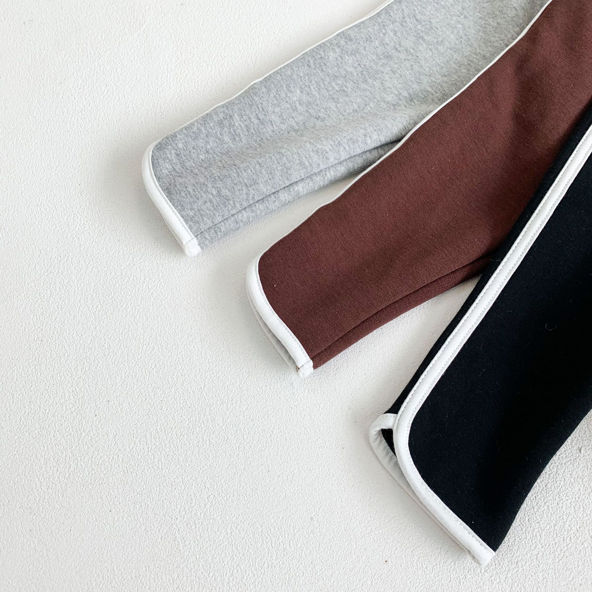 Quần Legging Kiểu Thể Thao Dành Cho Bé