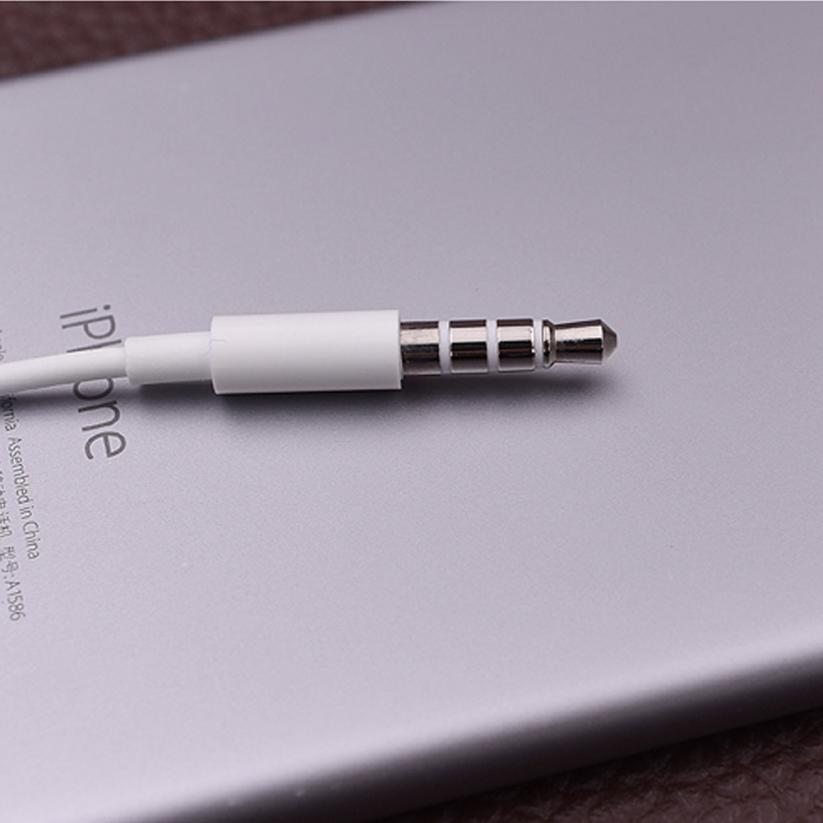 Tai nghe nhét tai với jack 3.5mm