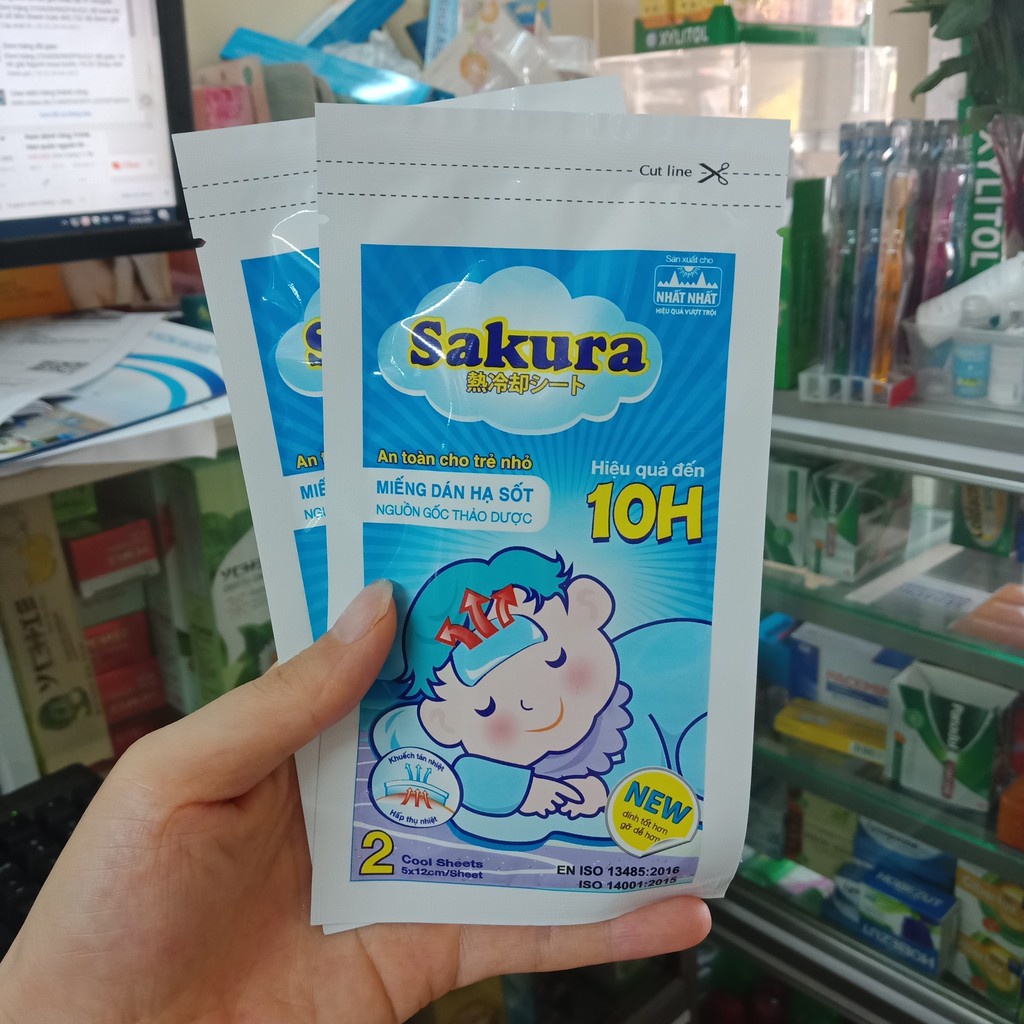 [ Chính hãng ] Miếng dán hạ sốt Sakura gói 2 miếng