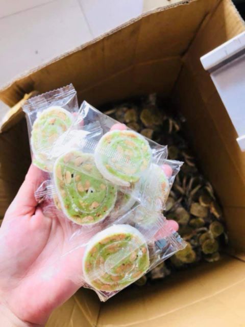 Kẹo dừa lá dứa nướng Hồng Vân 500g