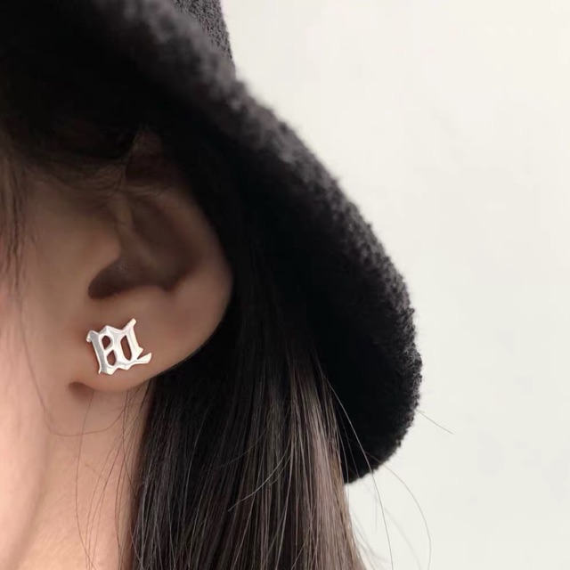 Bông tai Logo MISBHV thời trang Hàn Quốc Unisex thép không gỉ phong cách Rapper