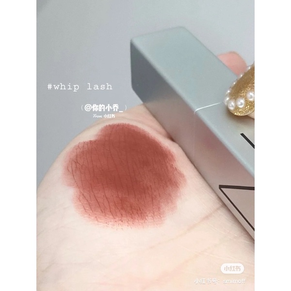 Son dưỡng bán lì Soft Matte Tinted Lip Balm