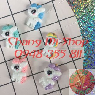 Charm ngựa unicon có cánh