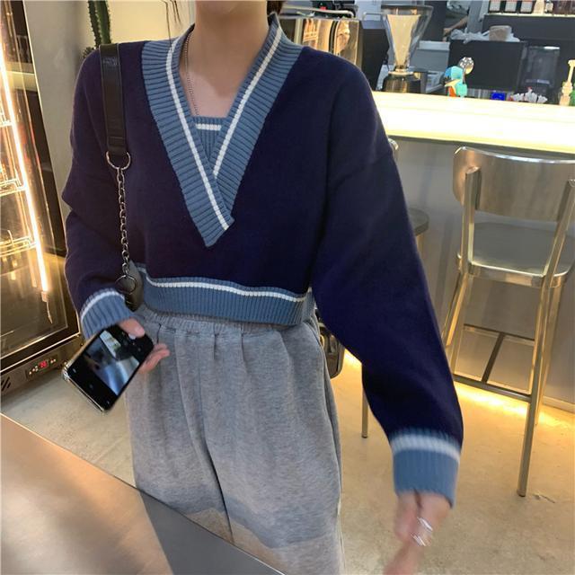Áo sweater dệt kim cổ V dáng rộng phối màu kiểu Hàn Quốc xinh xắn cho nữ