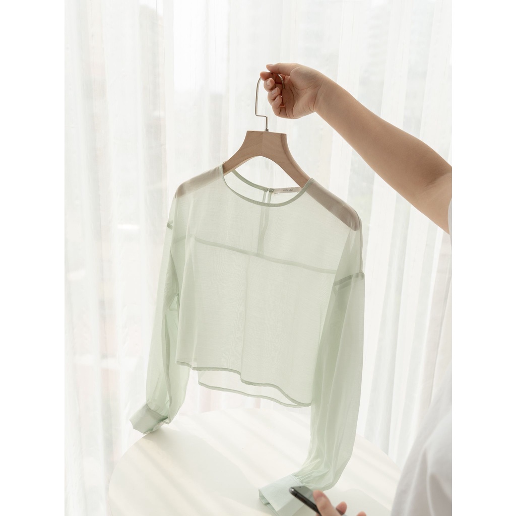 Áo sơ mi croptop dài tay chất vải tơ MADELEN