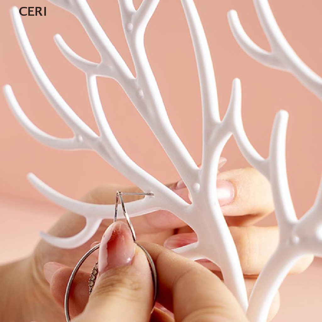 Giá Đỡ Trưng Bày Trang Sức Hình Hươu Cao Cổ