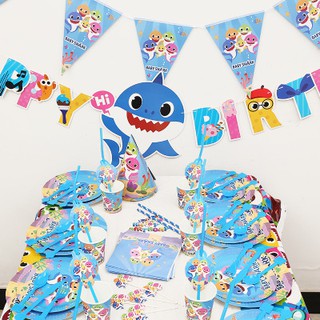 Trang trí bàn tiệc sinh nhật chủ đề Baby Shark