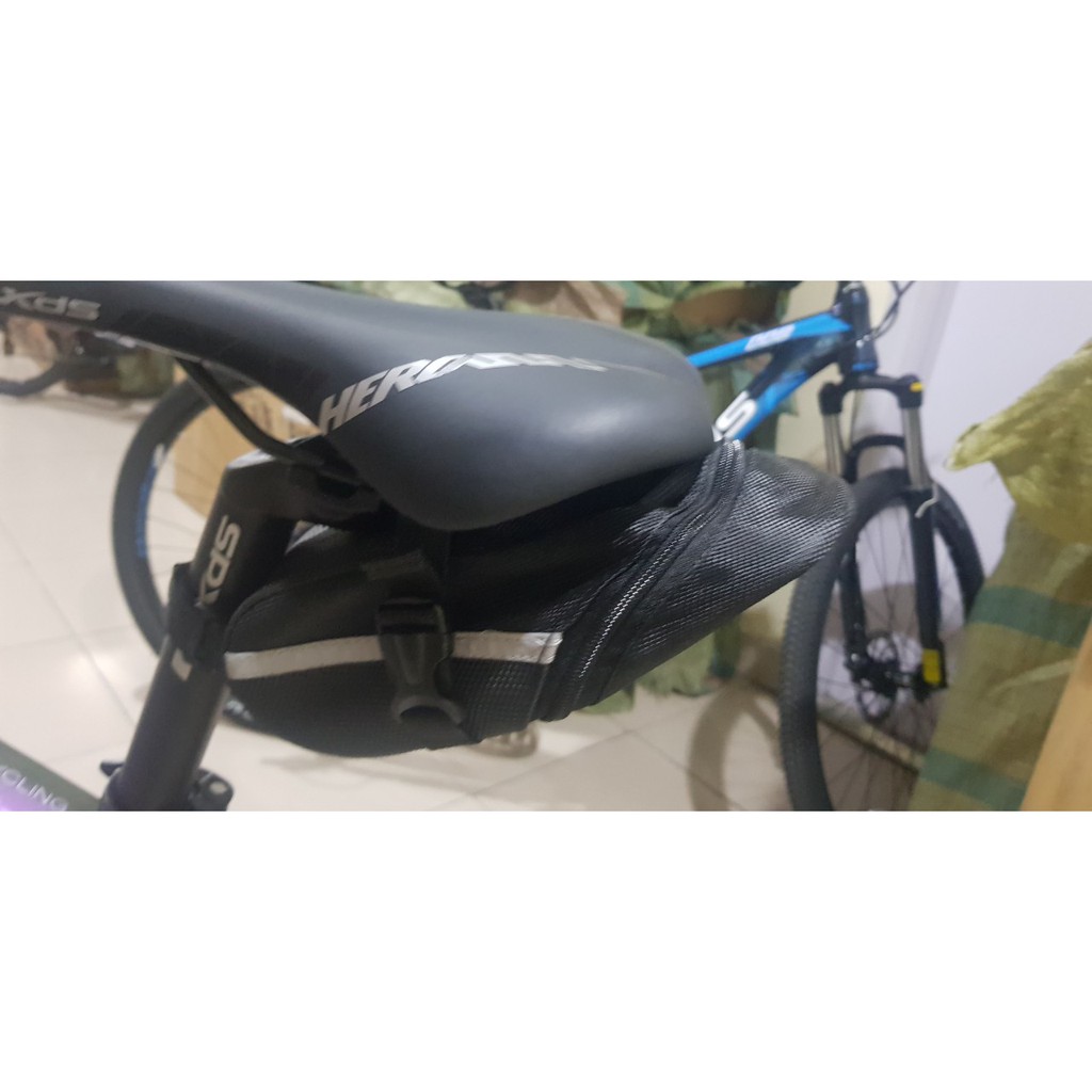 Túi treo sau yên xe đạp