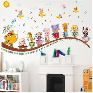 Decal dán tường mẫu đàn thú vui vẻ