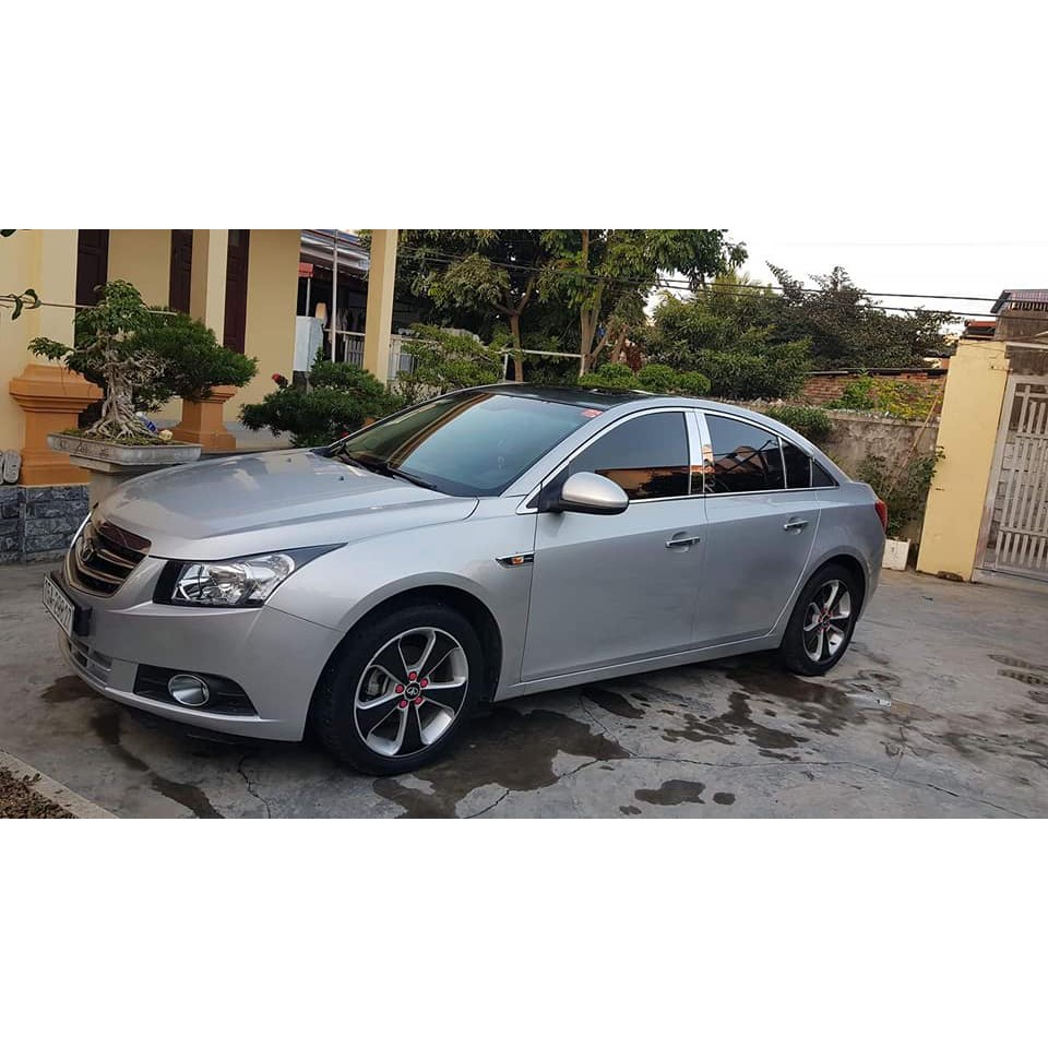 Trụ kính maybach xe cruze