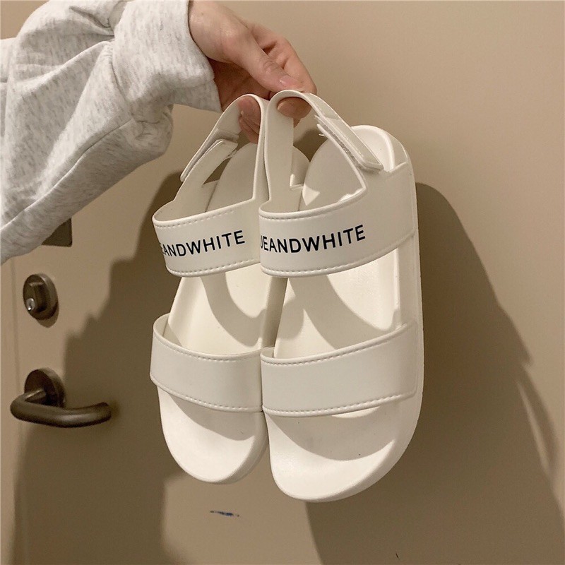 SANDAL NỮ ĐI HỌC ĐẾ THẤP