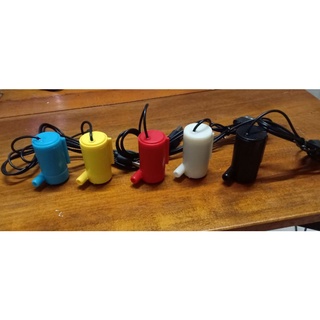 (CD USB) Máy bơm nước mini DC 3v-5v đen/trắng (bơm chìm) có đầu usb
