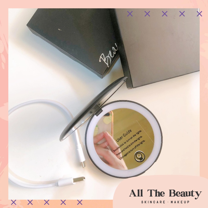 Gương Trang Điểm Cầm Tay Tích Hợp Đèn Led Beauty Player