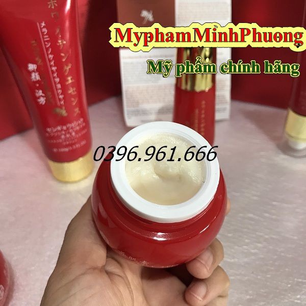 Bộ mỹ phẩm hoàng cung đỏ 5