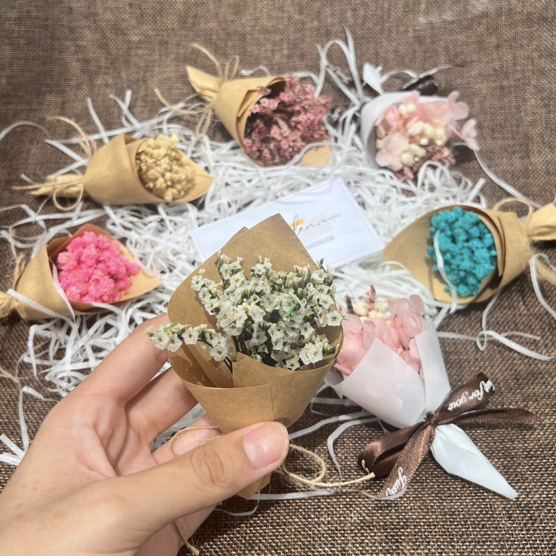 Hoa khô mini size 10-12cm trang trí bánh kem bỏ hộp quà tặng by Mihalen