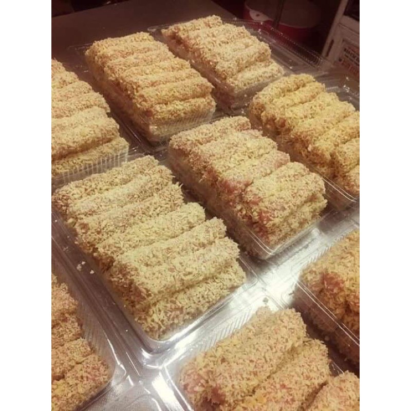 Nem chua rán truyền thống