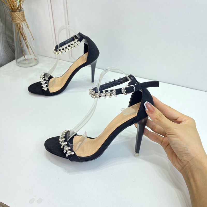 Giày nữ LUZI bít hậu, sandal cao gót quai ngang đính đá gót nhọn cao 9p