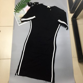 Váy suông, đầm xuông xẻ tà