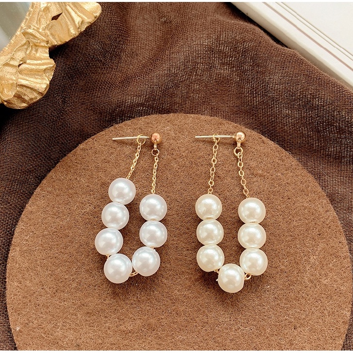 Khuyên tai dáng dài đính ngọc trai phong cách Hàn Quốc