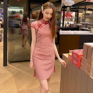 Đầm Sườn Xám Ngắn Tay Với Họa Tiết Ca Rô Xinh Xắn Dành Cho Nữ