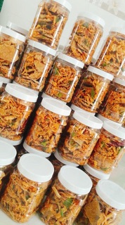 3HŨ CƠM CHÁY LẮC KHÔ GÀ ( 3 hũ =~1kg )