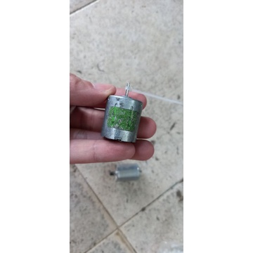10 cái Mô tơ nhỏ hàng rã máy 12v 24v còn sài tốt. Giá 10 cái