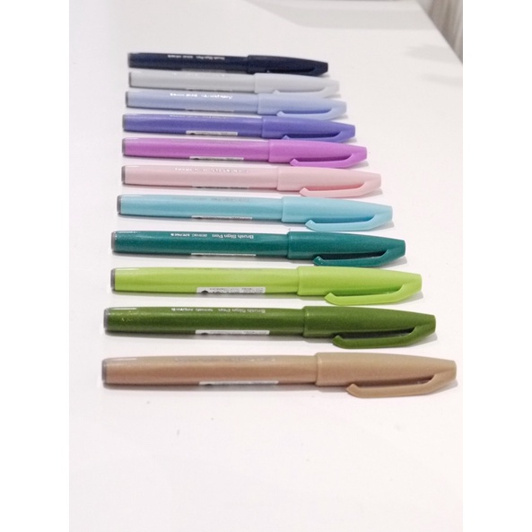 Bút Thư Pháp Pentel Fude Touch Sign Brush 12 Màu Pastelv