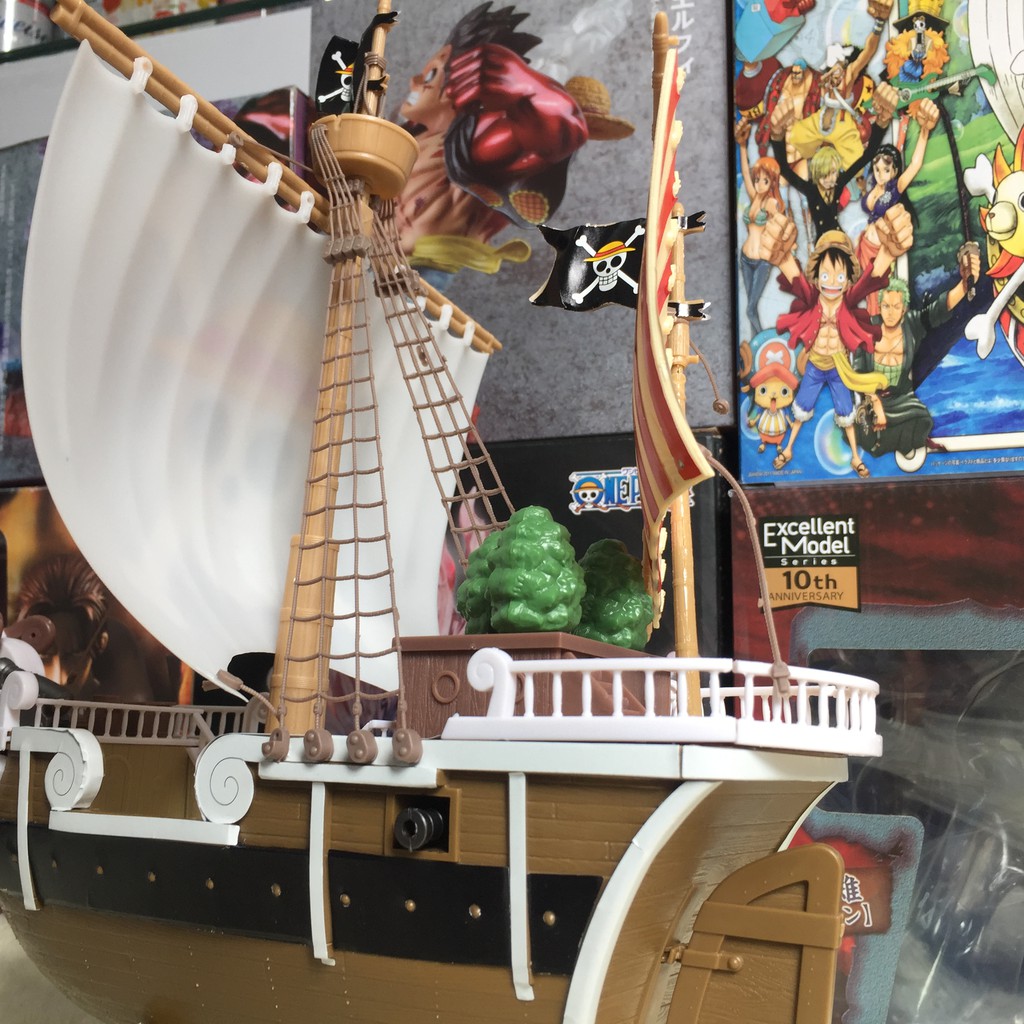 Mô hình Tàu hải tặc Going Merry