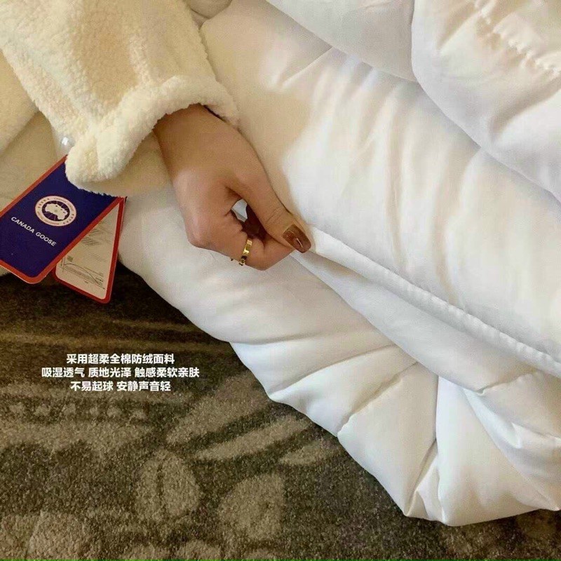 Chăn lông vũ cao cấp Canada Full tem tag túi xách - Hàng nhập khẩu