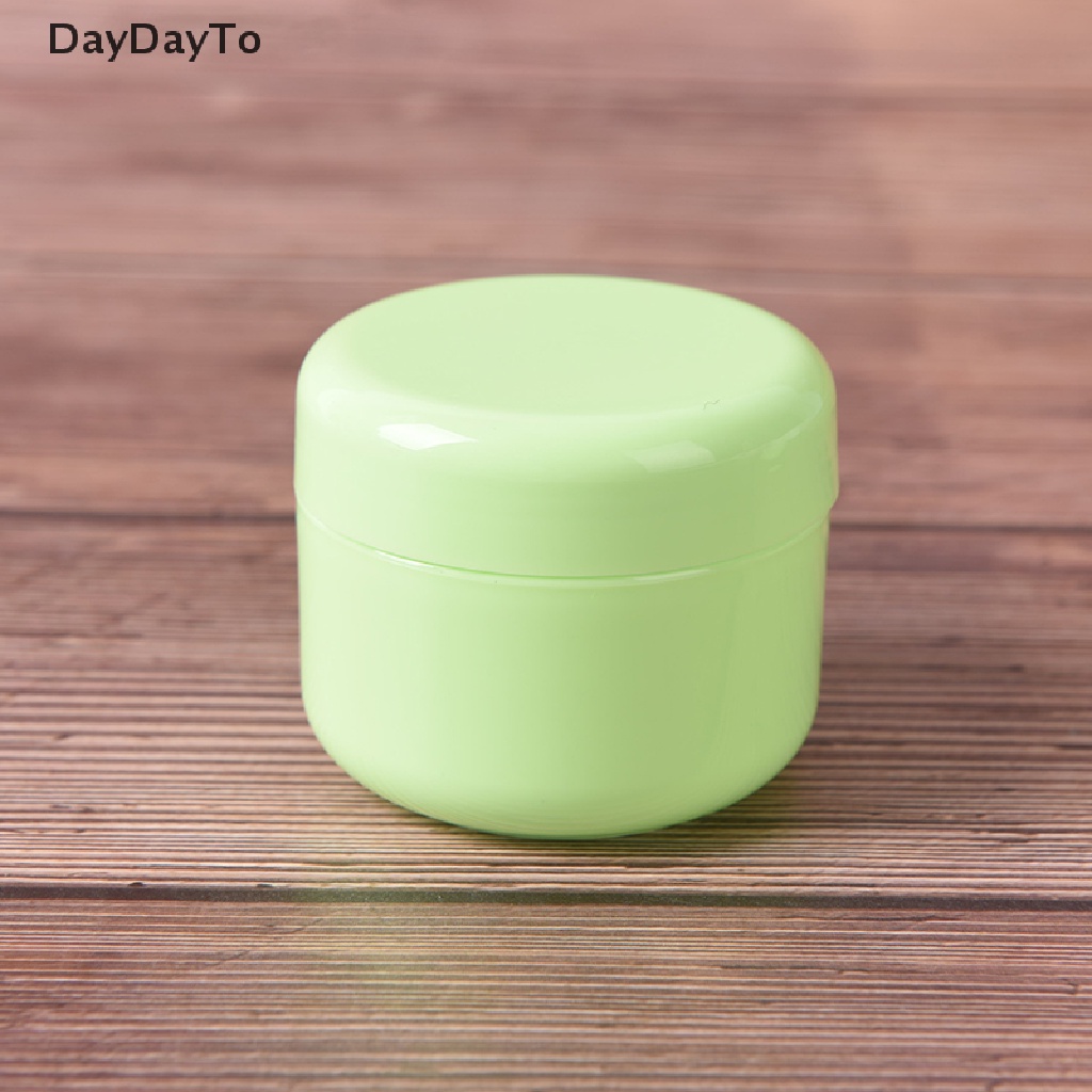 1 Hũ Rỗng Chiết Mỹ Phẩm Tiện Lợi Khi Đi Du Lịch
