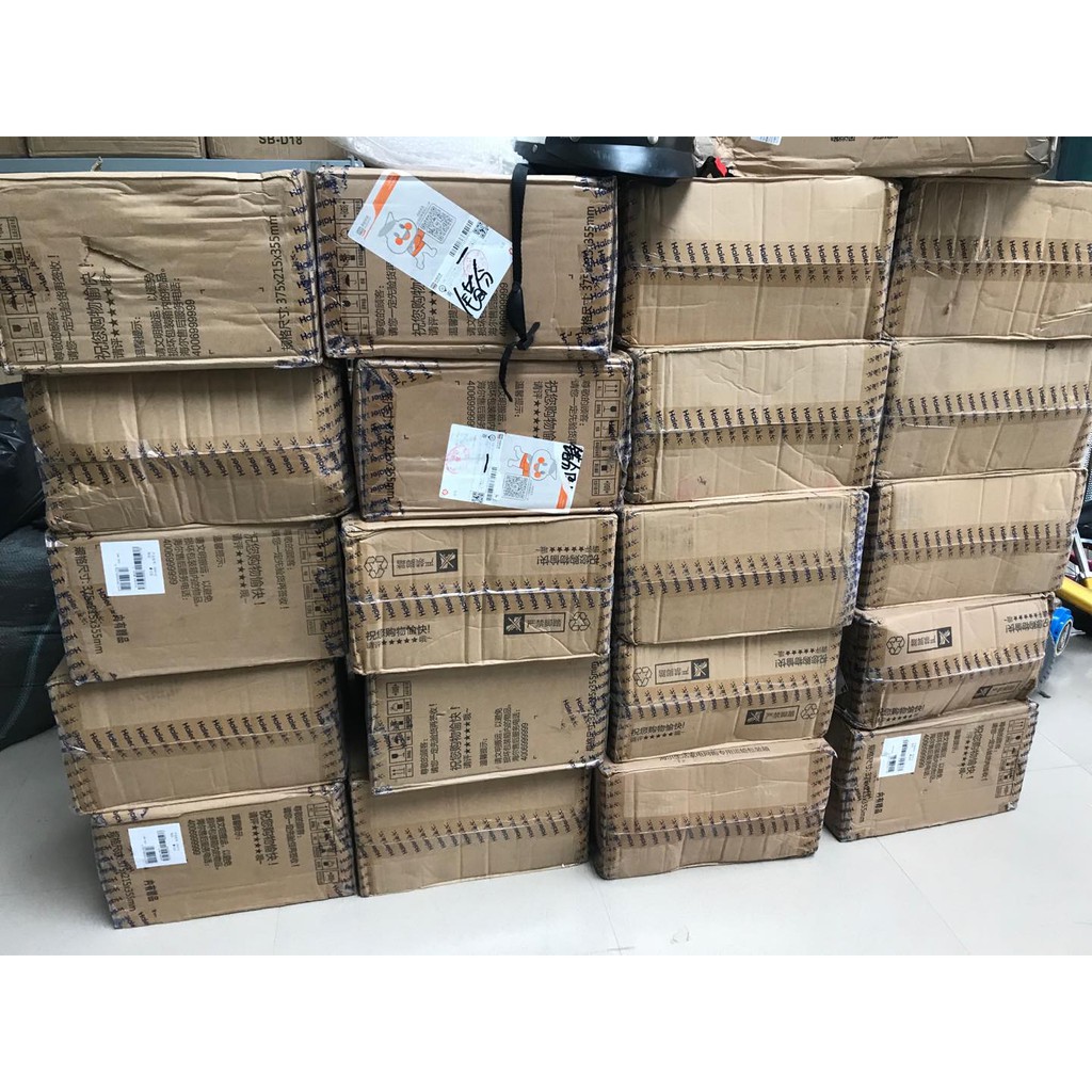 Máy hút bụi nệm, sofa có tia UV diệt khuẩn Haier CS400W - ZB401G | BigBuy360 - bigbuy360.vn