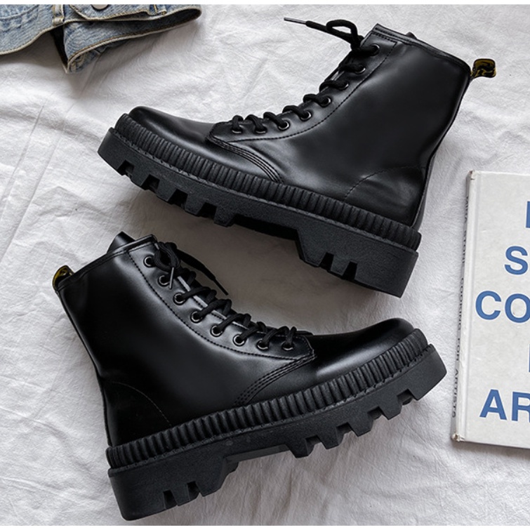 Giày cao cổ -Bốt cổ cao dr martens phiên bản 2022 INF - 1 (2 bản đen đế đen và đen đế kem)